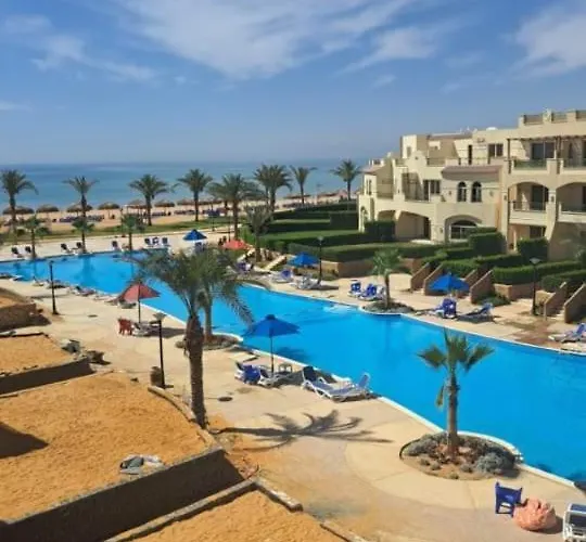 Resort Lasirina Palm For Families Only Ain Sukhna